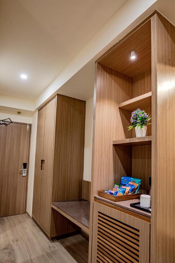 Hotel Nexus Rajkot Eksteriør bilde