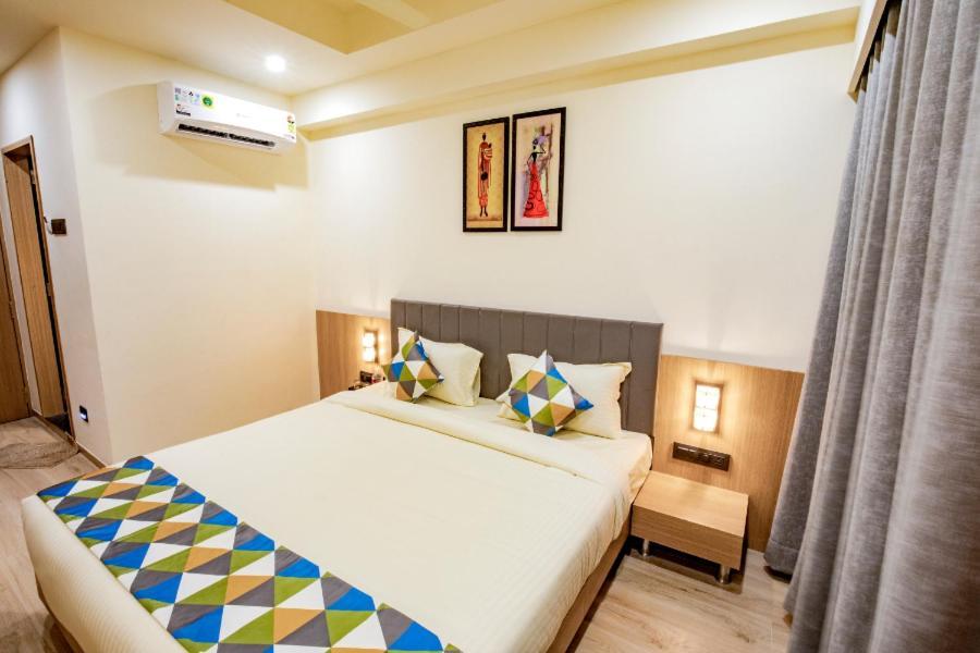 Hotel Nexus Rajkot Eksteriør bilde