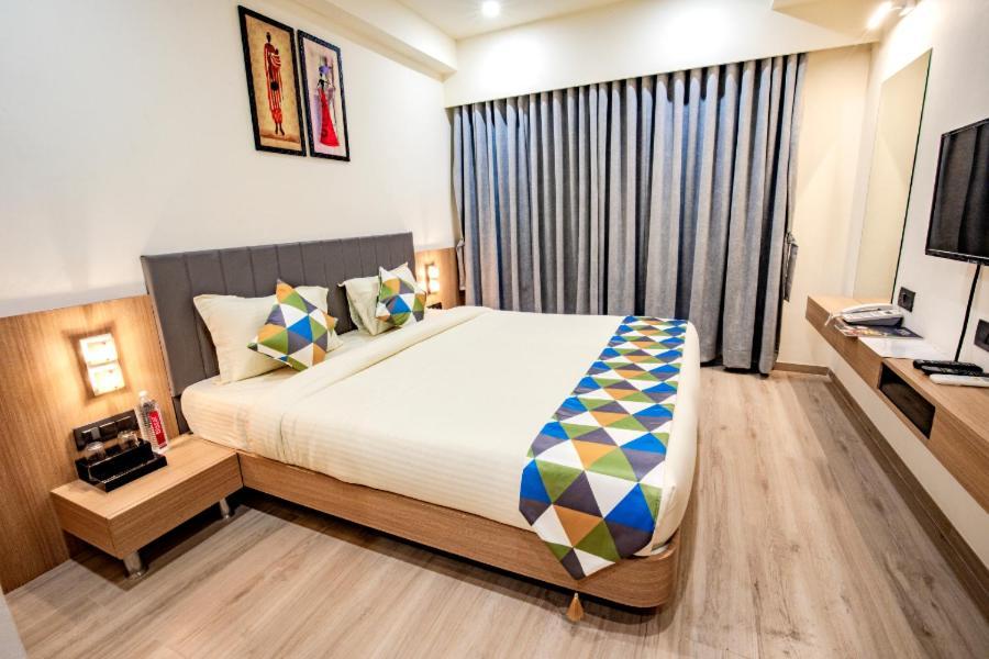 Hotel Nexus Rajkot Eksteriør bilde